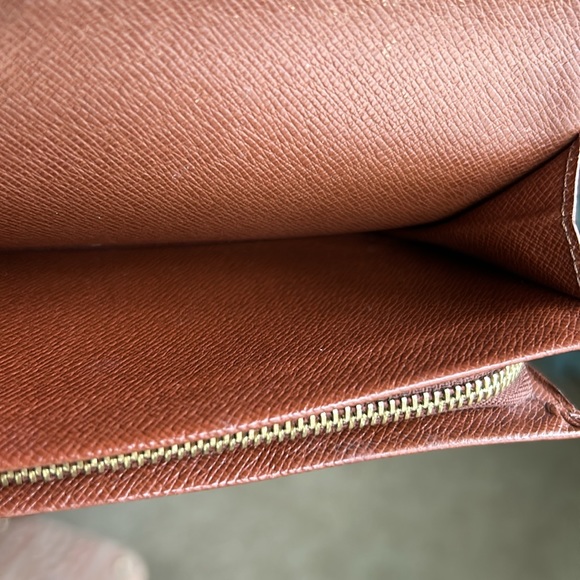 Louis Vuitton Monogram Wallet CA0050 GUC - Picture 7 of 14